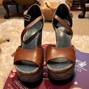 Louis Vuitton shoe 38